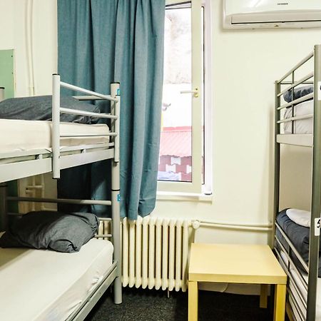 Hostel Sport Bucureşti Ngoại thất bức ảnh