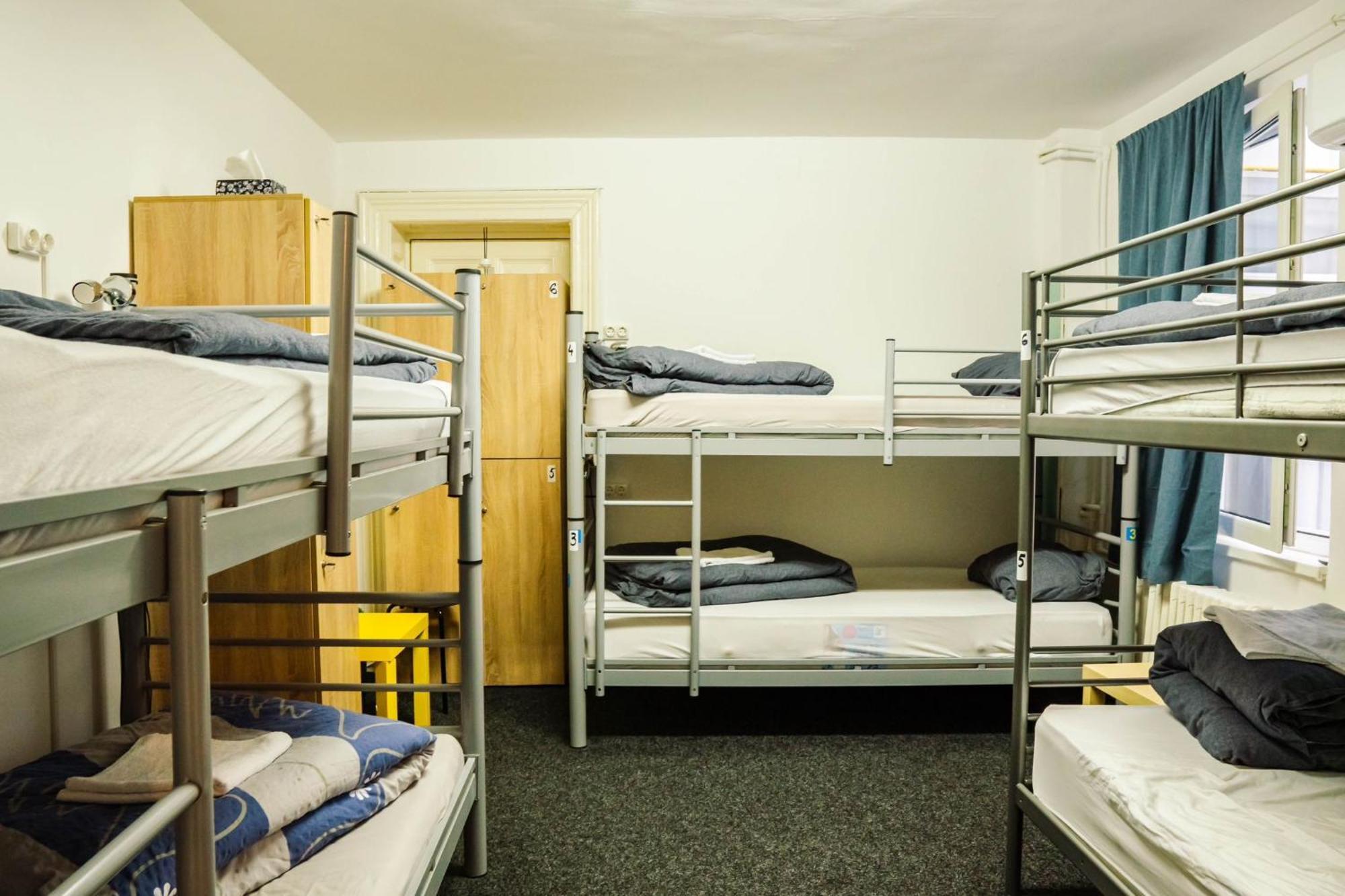 Hostel Sport Bucureşti Ngoại thất bức ảnh