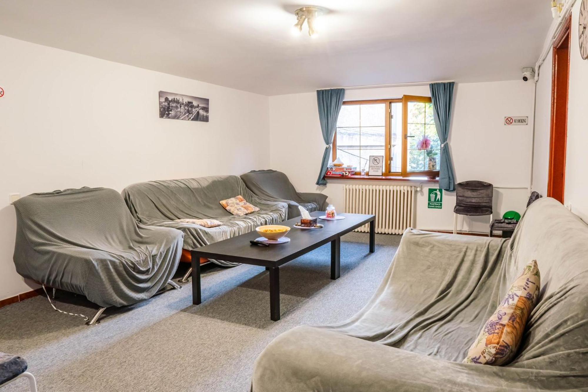 Hostel Sport Bucureşti Ngoại thất bức ảnh