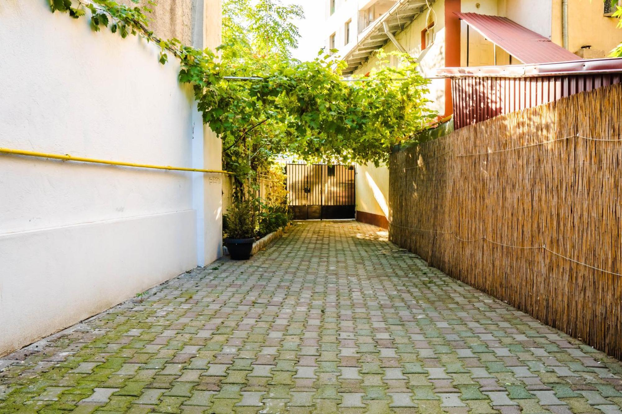 Hostel Sport Bucureşti Ngoại thất bức ảnh