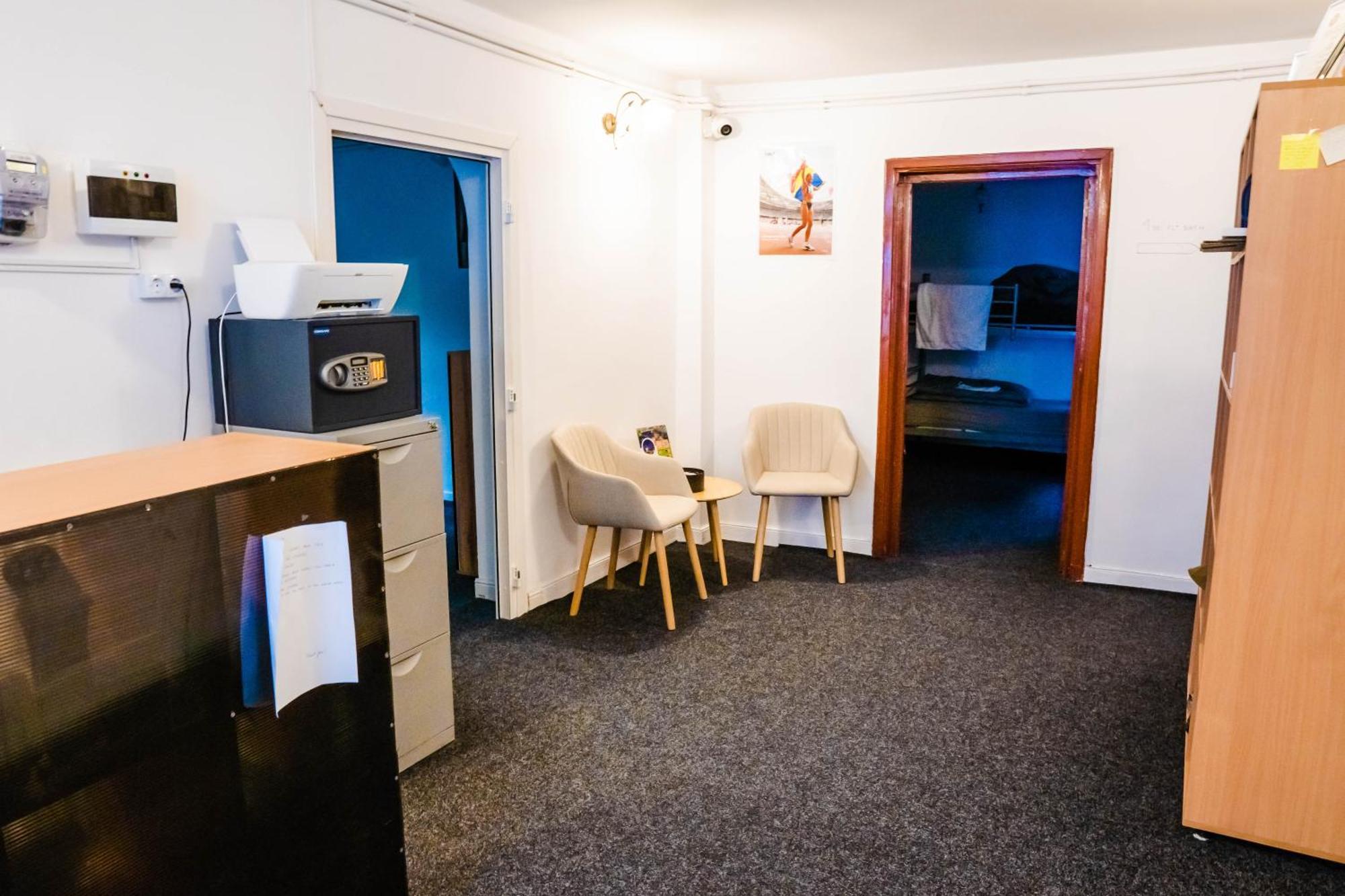 Hostel Sport Bucureşti Ngoại thất bức ảnh