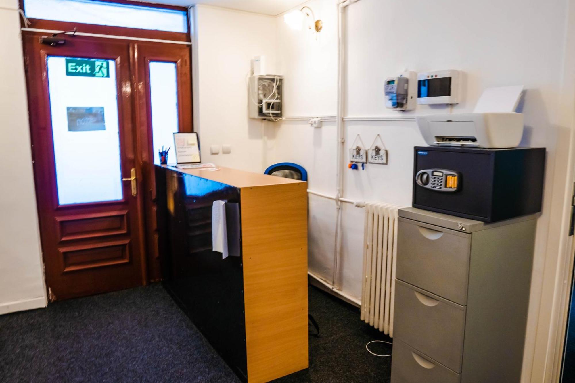 Hostel Sport Bucureşti Ngoại thất bức ảnh