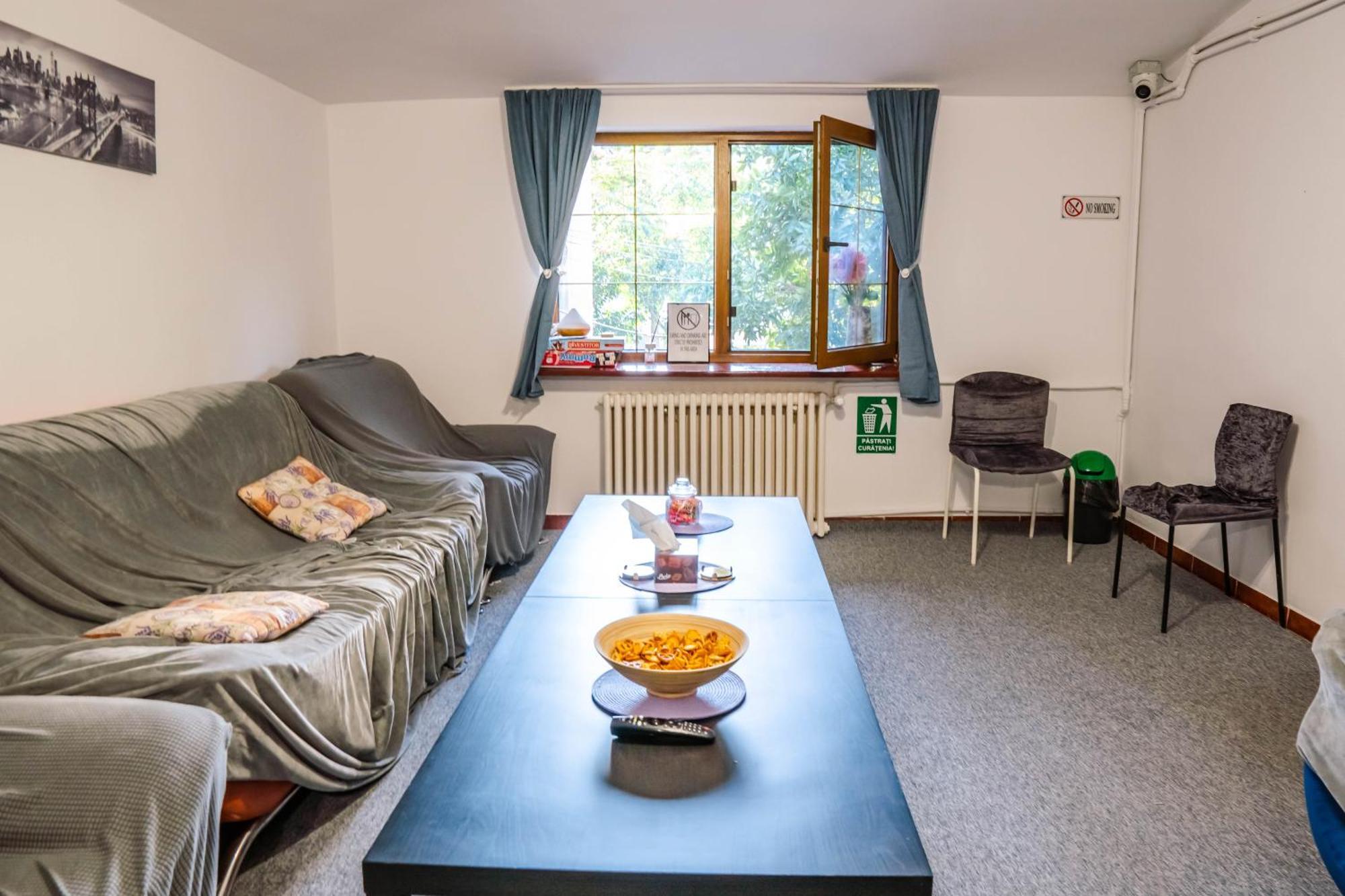 Hostel Sport Bucureşti Ngoại thất bức ảnh
