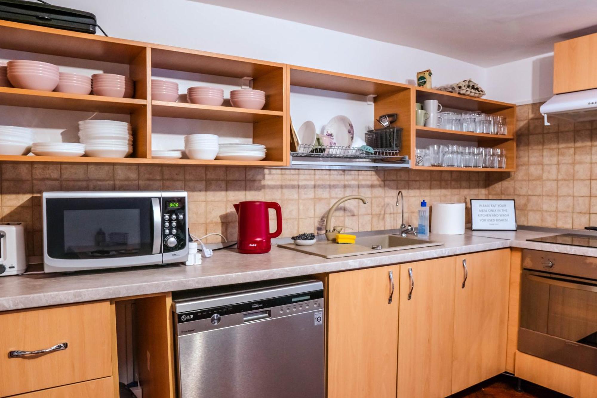 Hostel Sport Bucureşti Ngoại thất bức ảnh