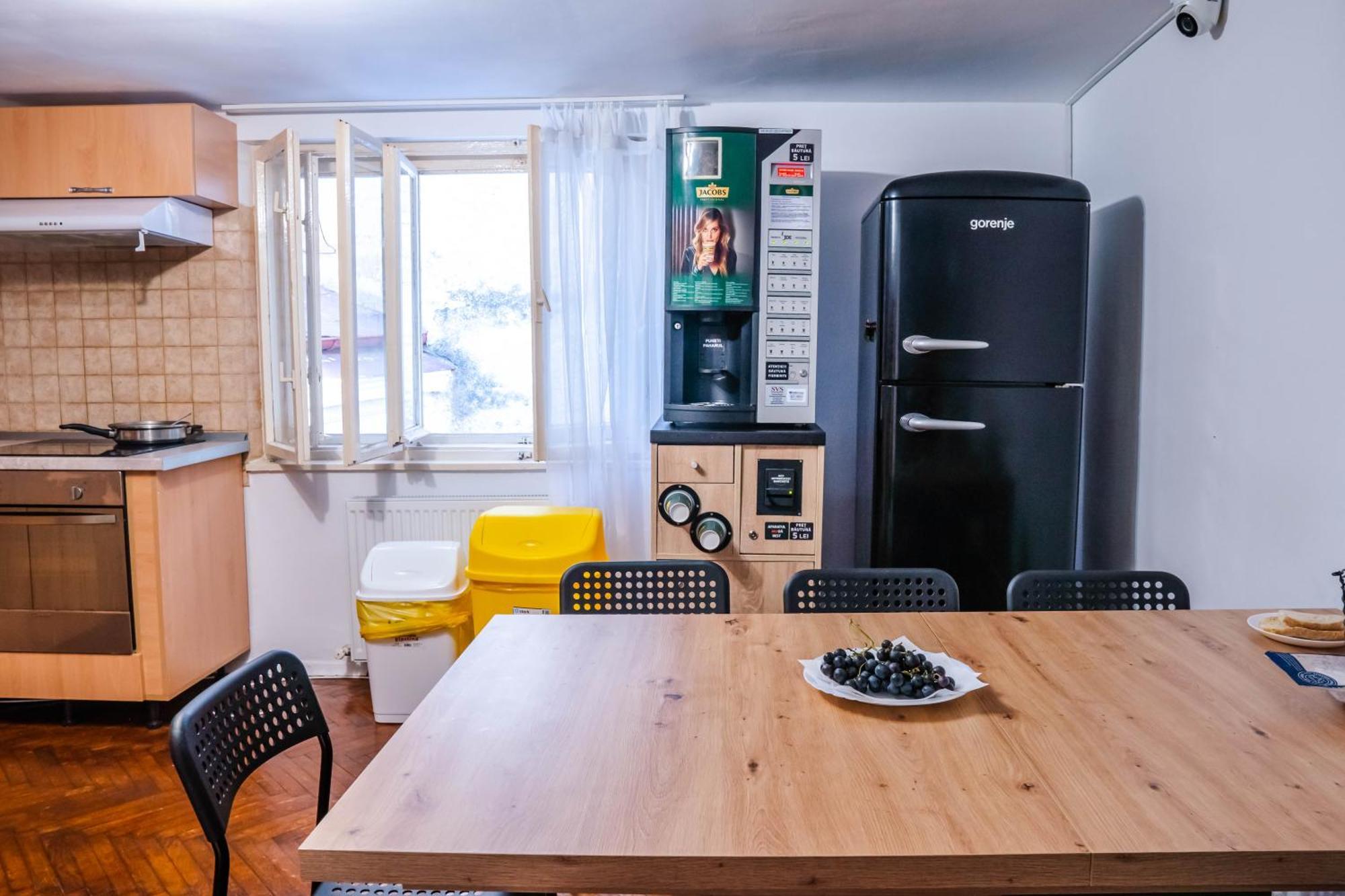 Hostel Sport Bucureşti Ngoại thất bức ảnh